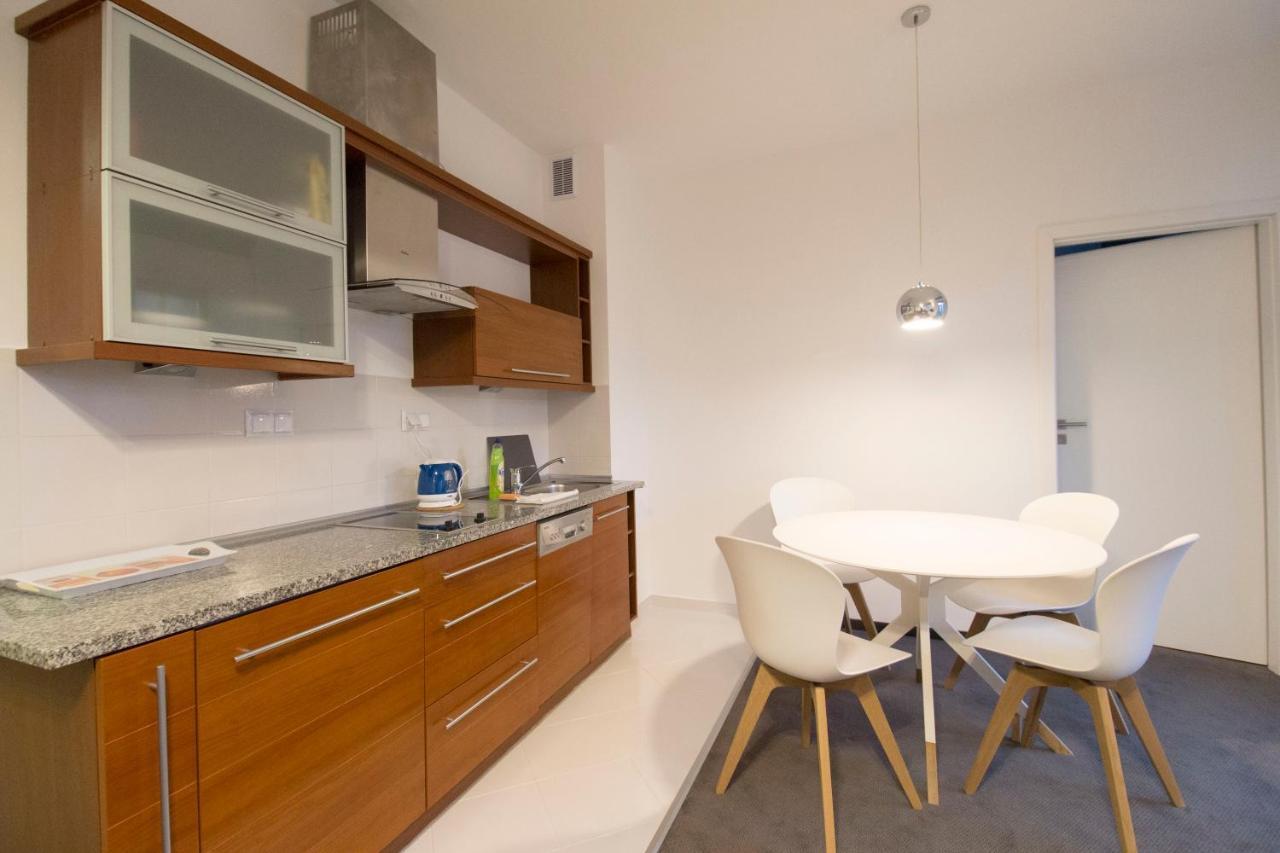 Lucky Apartments - Wita Stwosza 15 Old Town Breslavia Esterno foto