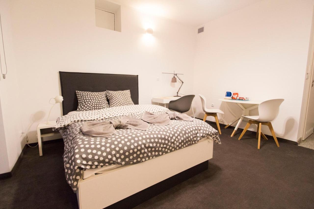 Lucky Apartments - Wita Stwosza 15 Old Town Breslavia Esterno foto