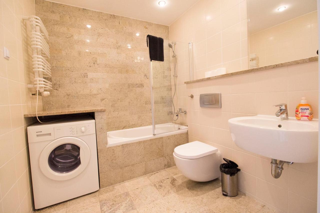 Lucky Apartments - Wita Stwosza 15 Old Town Breslavia Esterno foto